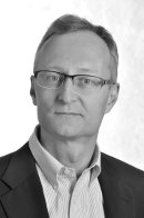 Dr. Christian Schneider